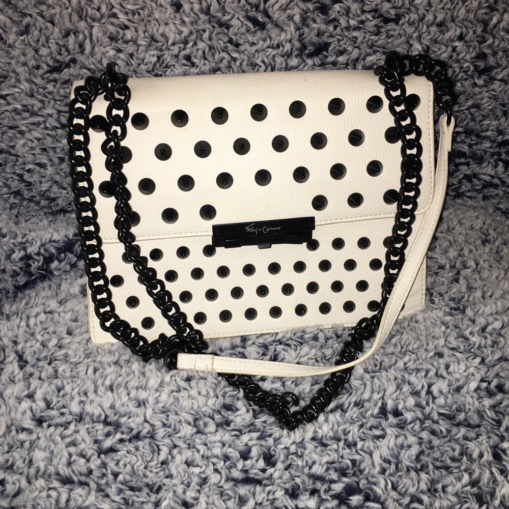 Crossbody purse